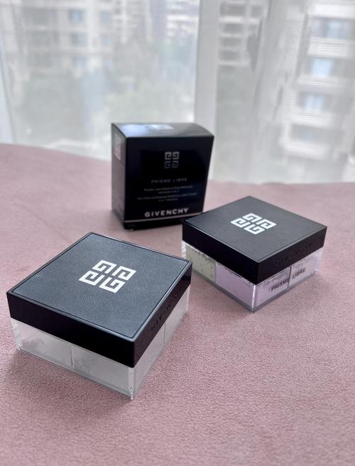 最新纪梵希四宫格散粉