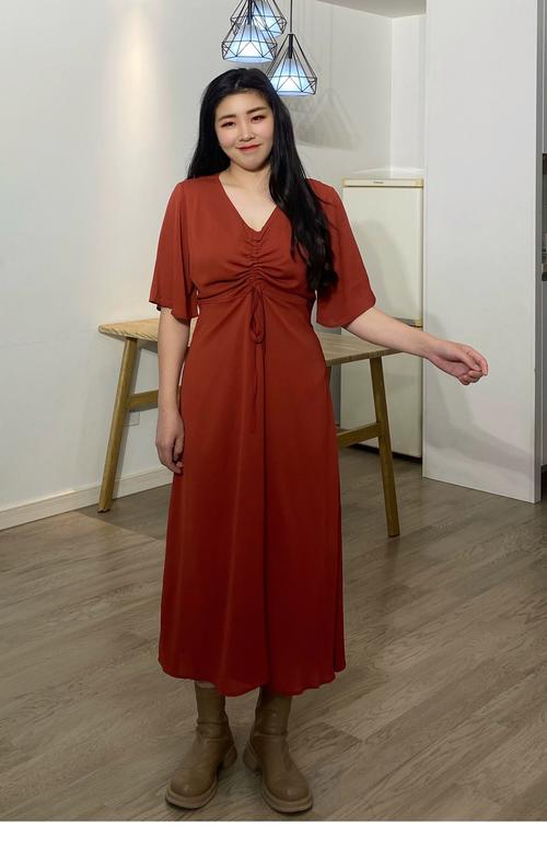 胖人穿什么裙子显瘦