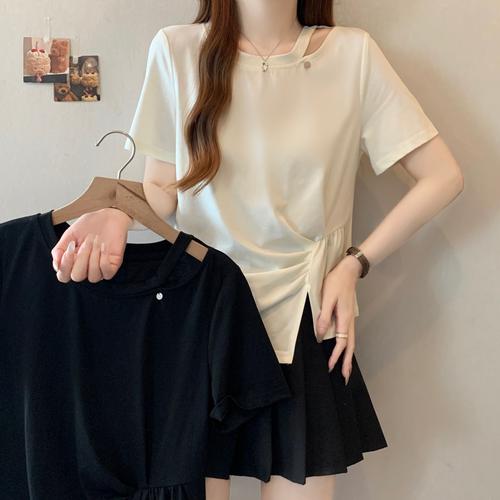 露空t恤怎么搭配