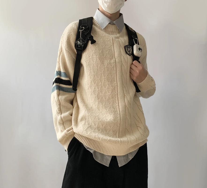 毛衣加衬衫怎么搭配外套