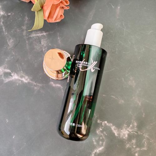 瑾泉代言人最新图片