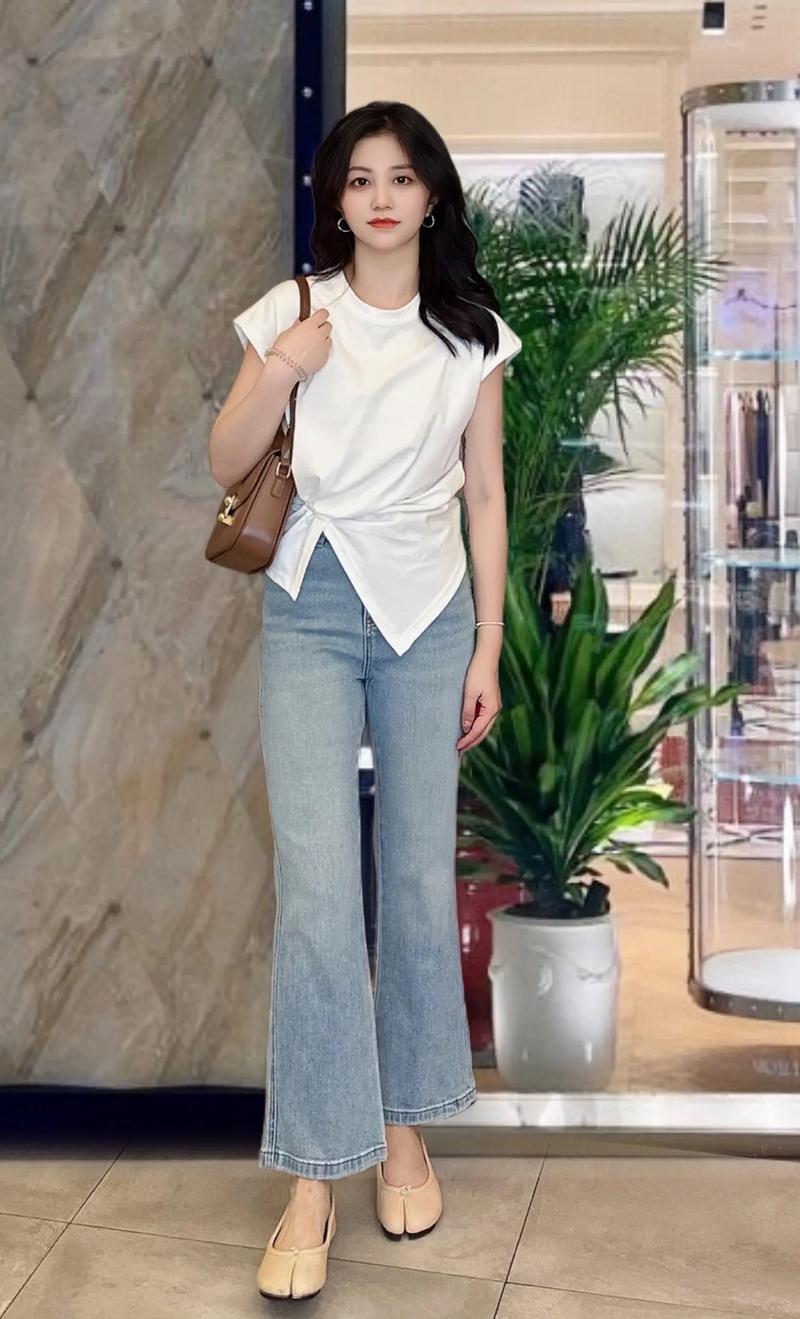 短袖裤子怎么搭配衣服