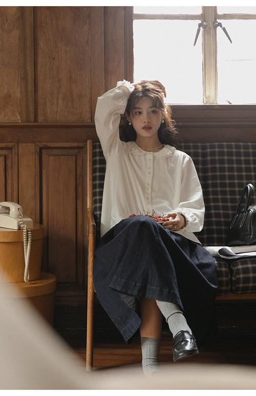 棉麻短裙怎么搭配上衣