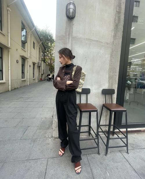 上身瘦下身胖小腿粗怎么穿衣搭配