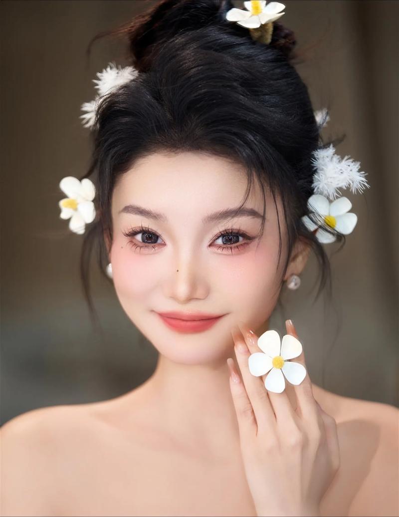 2025最新新娘妆面