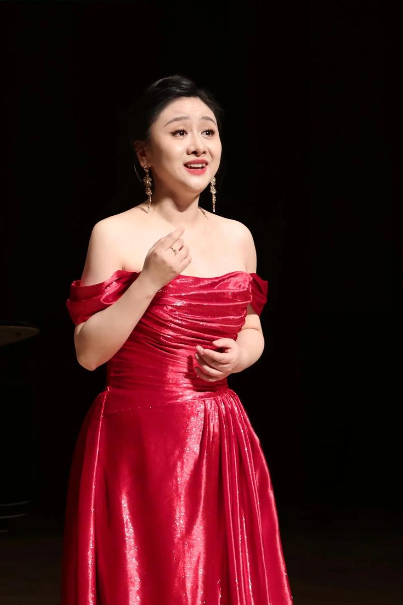 小雨造型师最新造型