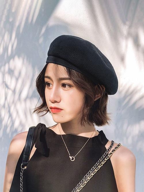贝雷帽适合什么发型