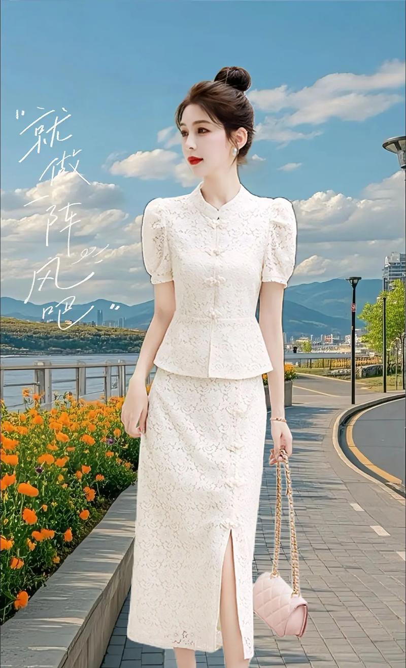雪纺蕾丝半裙怎么搭配