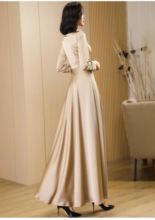 连衣裙长裙怎么搭配鞋子好看图片欣赏