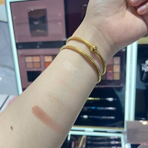 卡姿兰眼影最新款