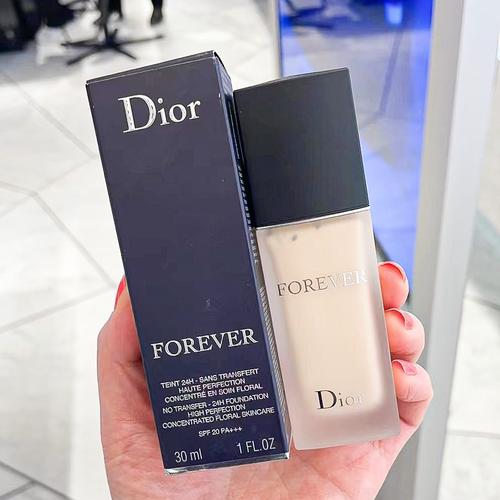 最新Dior粉底液鉴别真假
