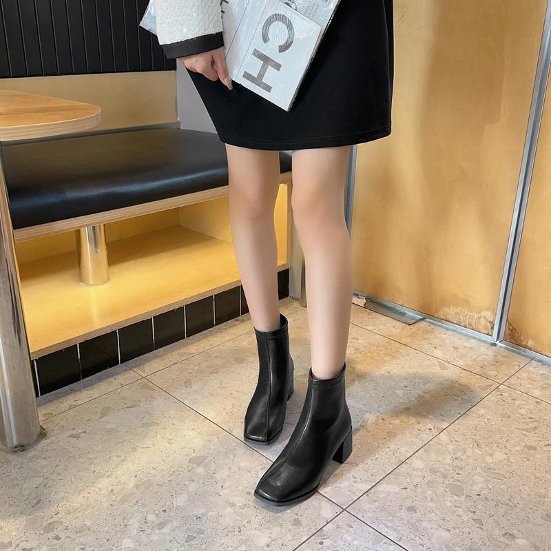 腿短穿什么鞋子好看