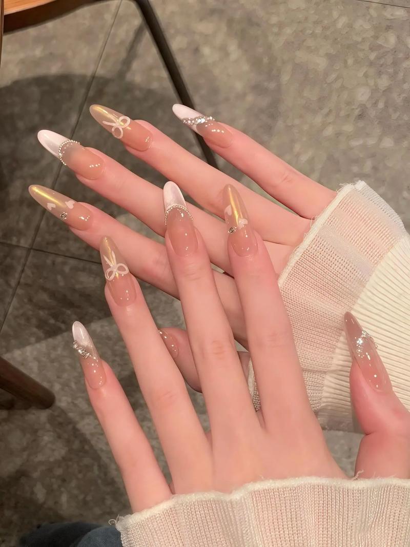 2025年最新法式美甲