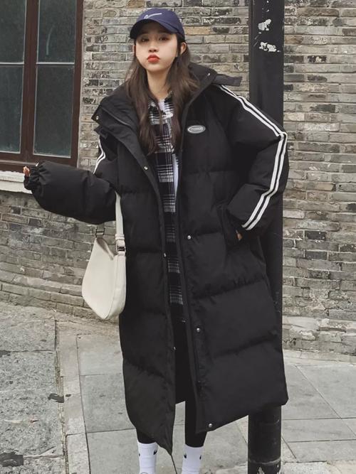 长款棉衣女怎么搭配鞋子好看