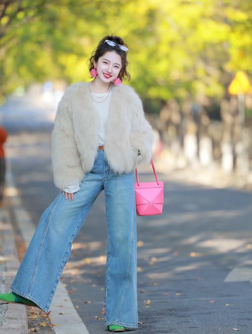 女装皮草怎么搭配好看吗