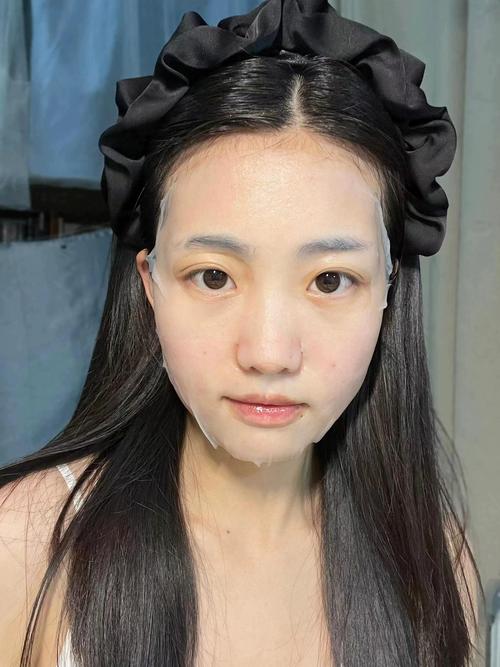 皮肤暗沉用什么面膜