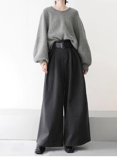 灰阔腿裤怎么搭配图片