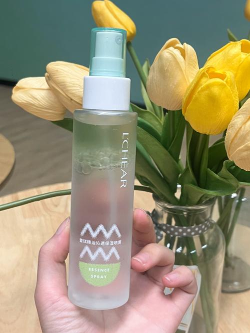 油性皮肤用什么补水