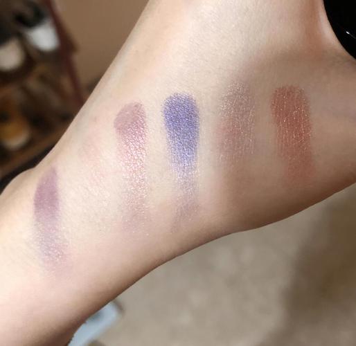 阿玛尼最新款眼影盘