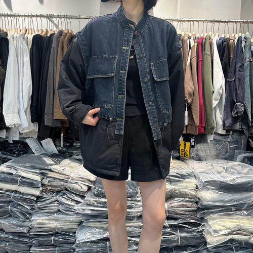 牛仔棉衣怎么搭配衣服好看