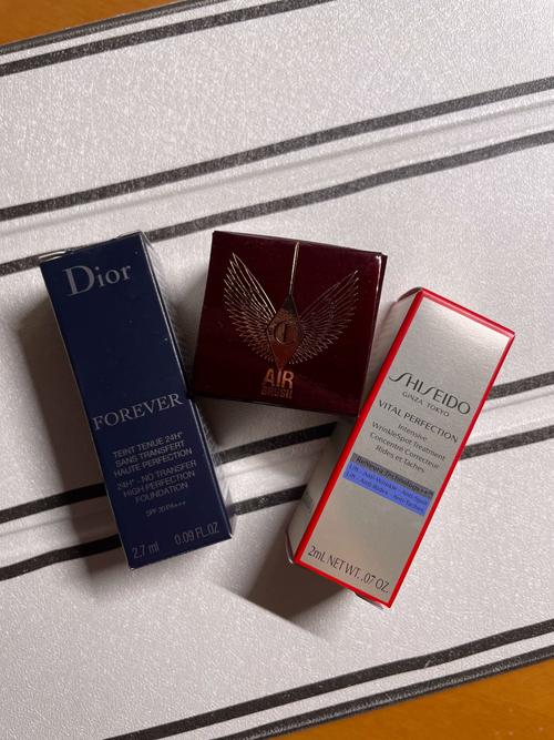 迪奥粉底液最新品