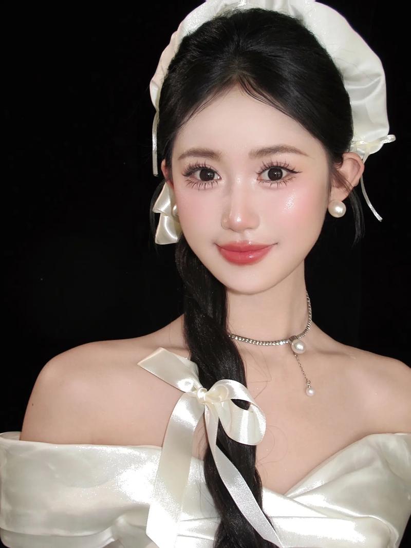 最新韩国妆容2025款