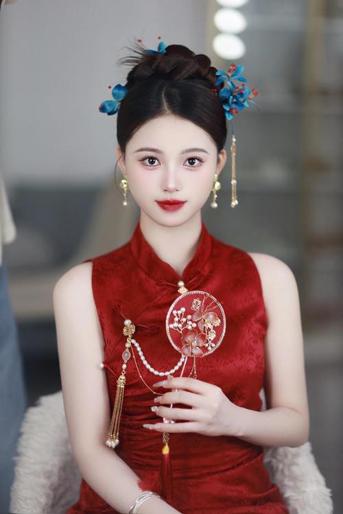 最新新娘妆发型