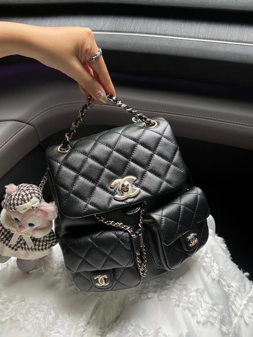 双肩包什么牌子的好