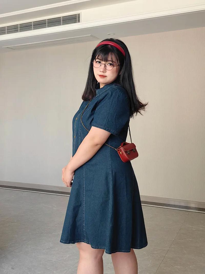 胖一点的女人怎么搭配衣服图片欣赏