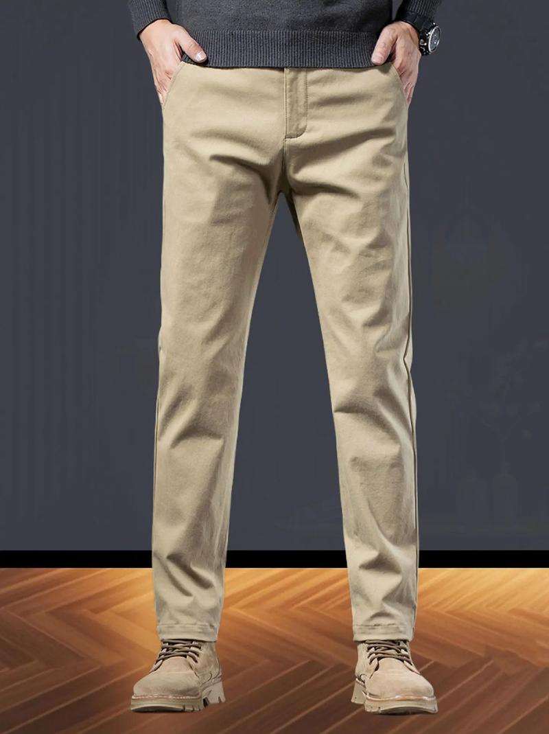 卡其色男裤怎么搭配上衣