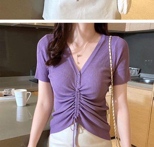 浅紫色半袖怎么搭配