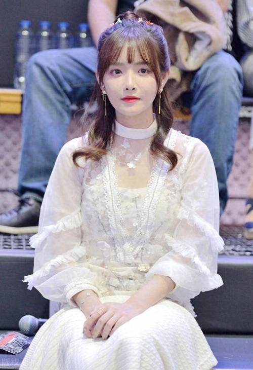 兔牙是什么样的