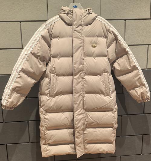 羽绒服买什么颜色好