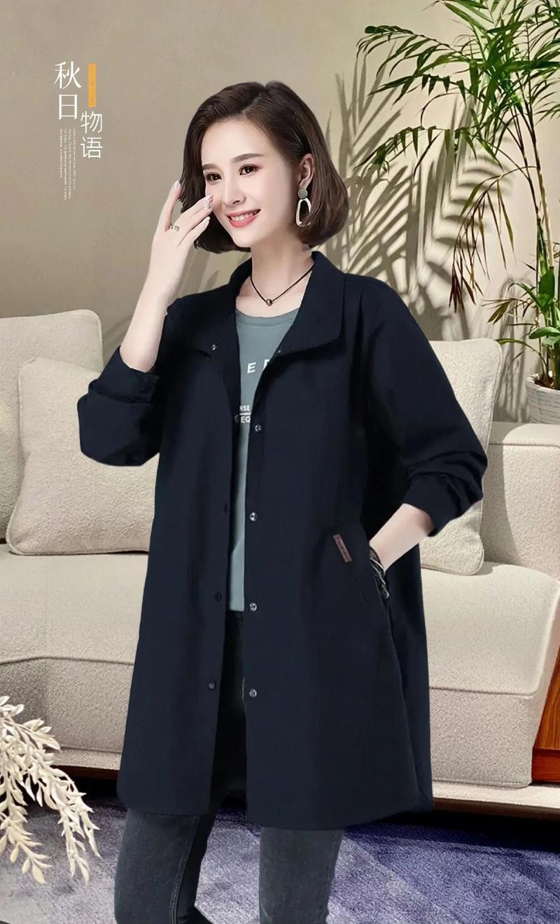 薄款呢子风衣怎么搭配图片