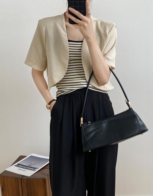 短袖子的外套怎么搭配