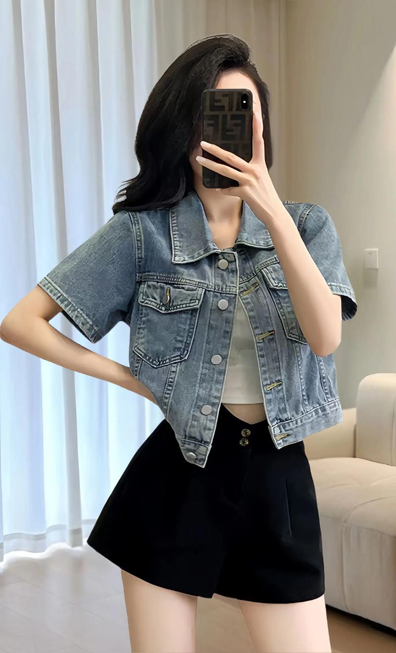 短袖子的外套怎么搭配