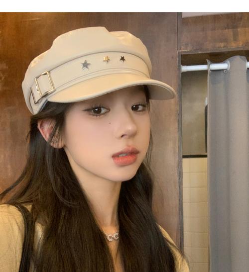 瓜子脸适合什么帽子