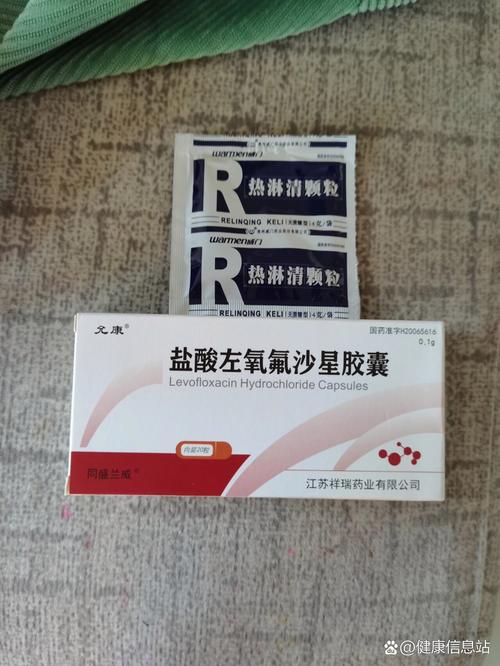 女性尿急尿频吃什么药