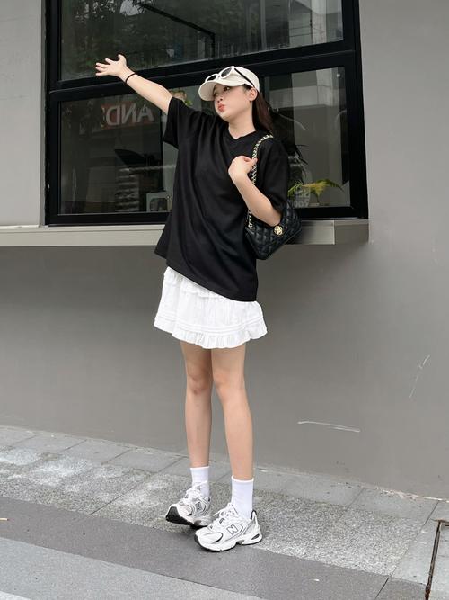 包包和鞋子怎么搭配