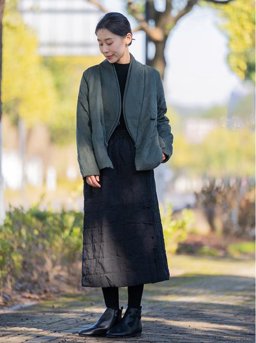 半身棉裙怎么搭配外套