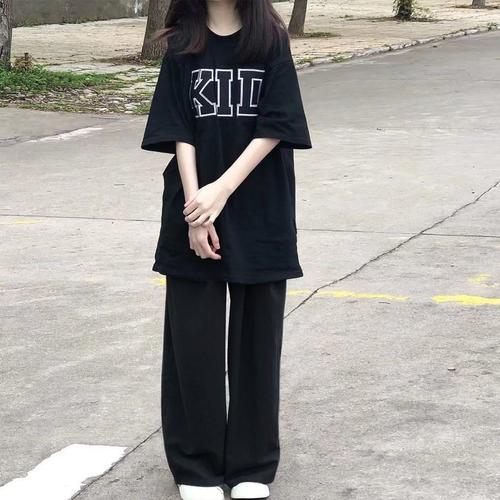 初中学生怎么搭配衣服