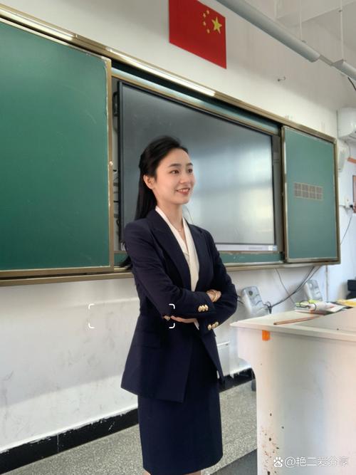 面试老师穿什么衣服