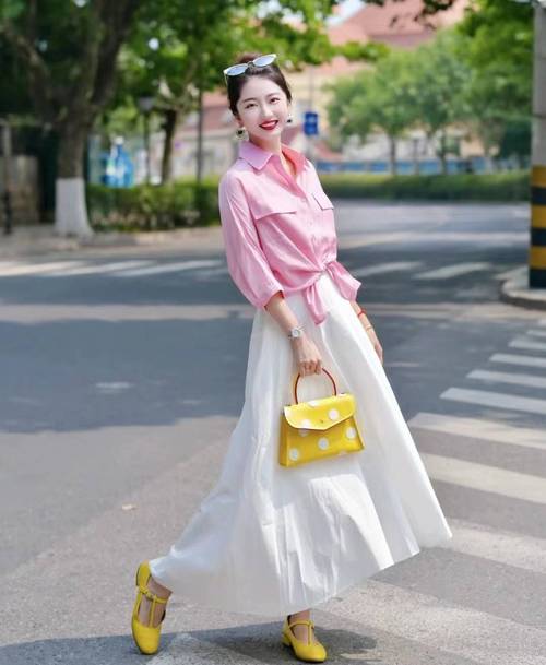 春天穿什么衣服图片