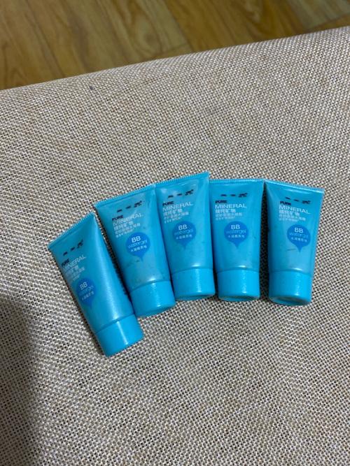 美宝莲最新款bb霜