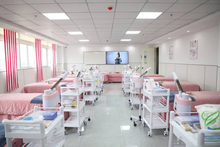 最新最正规的美容学校