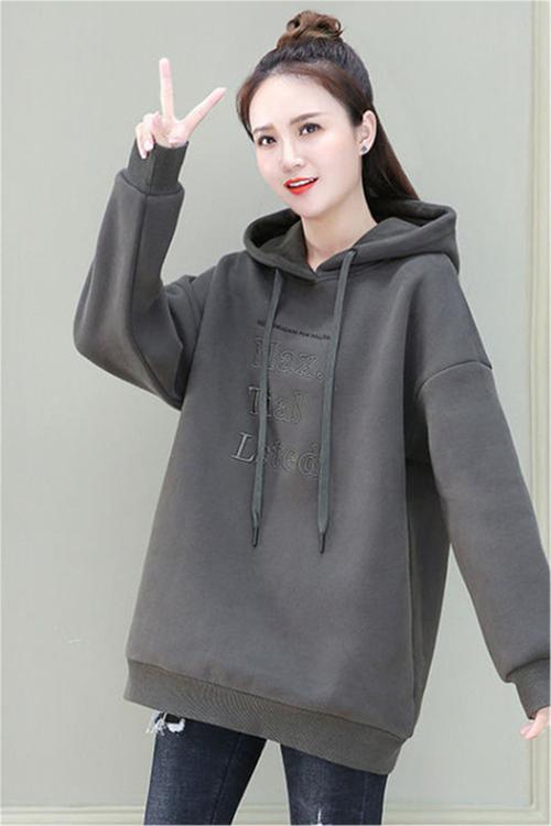 冬季卫衣怎么搭配图片