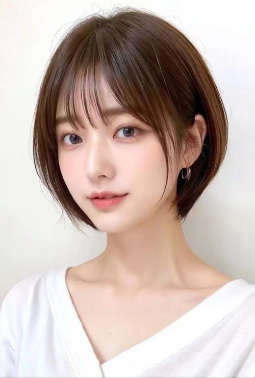 短发适合做什么发型