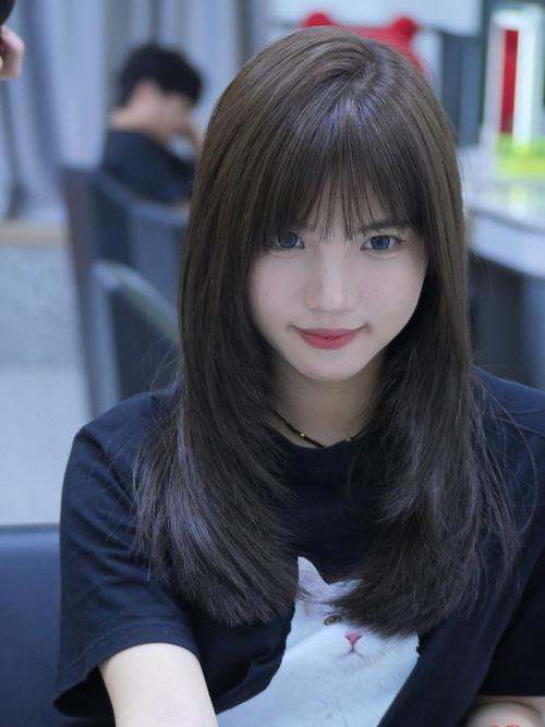 长脸剪什么头发好看