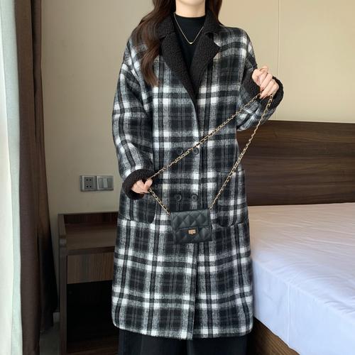 过膝毛呢大衣怎么搭配