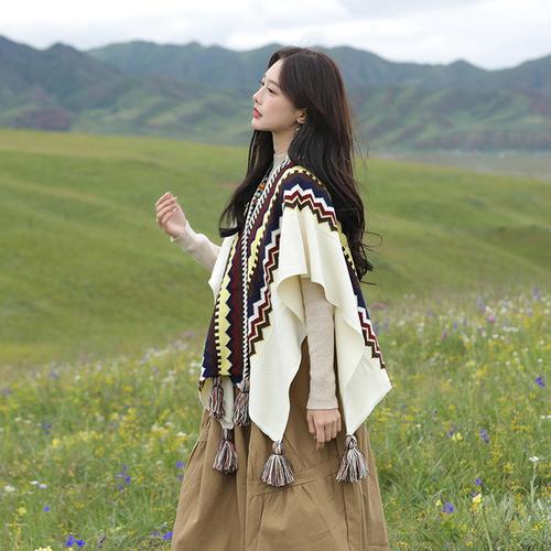 绿色围巾搭配什么衣服